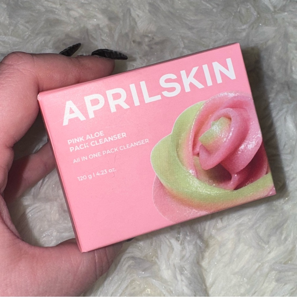 NWB APRILSKIN Pink Aloe All In One Pack Cleanser